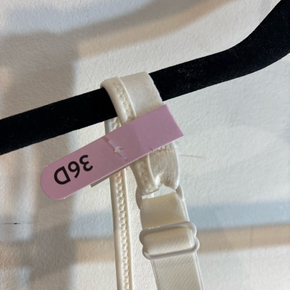 PLAYTEX Sz 36D Lace Trimmed Bra Adjustable Straps & Back Padded Underwire NEW - Picture 6 of 9